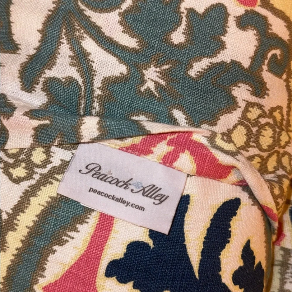 Peacock Alley Catalina Watercolor Coral 100% Linen Accent Decorative Pillow‎